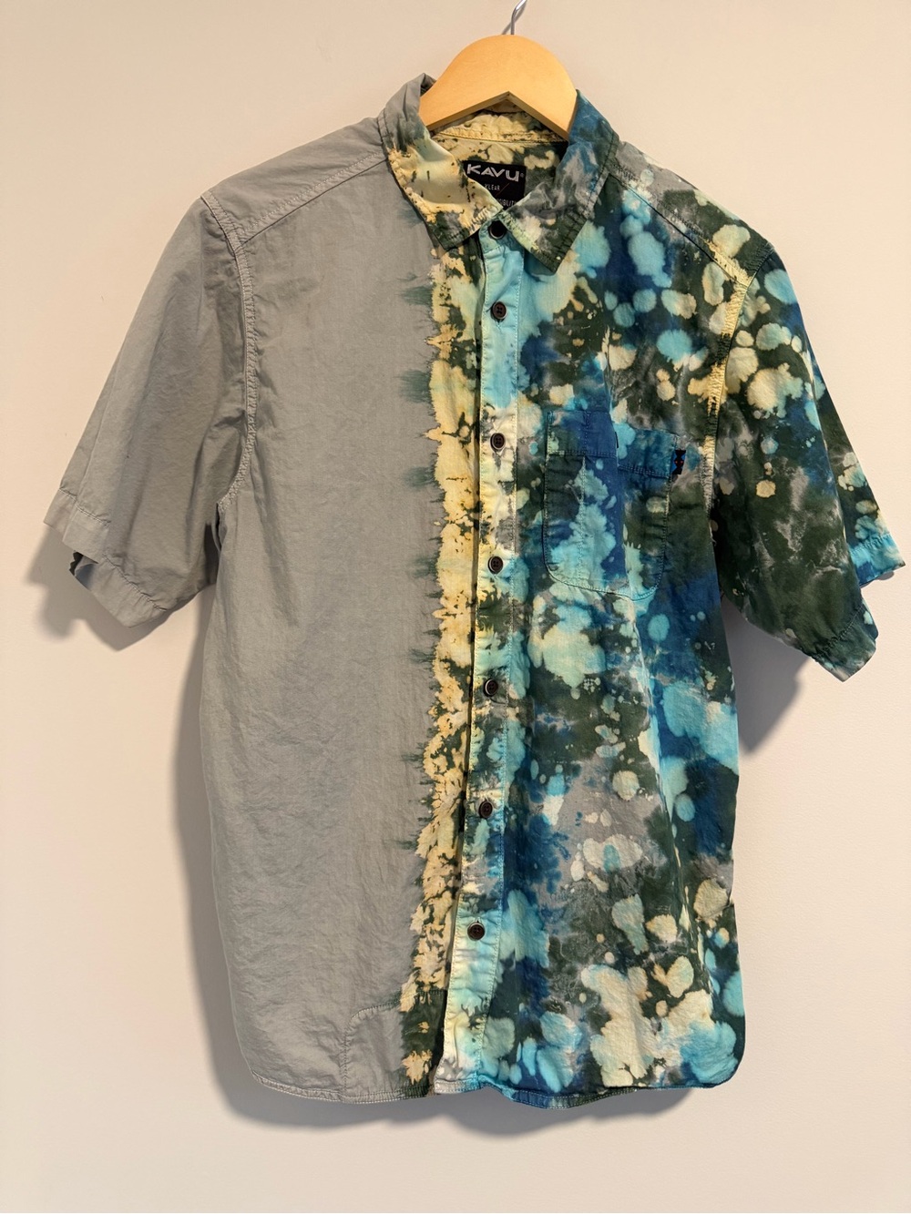 Kavu Men's Split Tie-Dye Button Up Shirt - Blue, Gray, Yellow